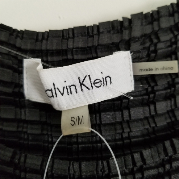 Calvin Klein Women's Top Size S/M Small Medium Black Sleeveless Textured Stretch - Picture 2 of 9